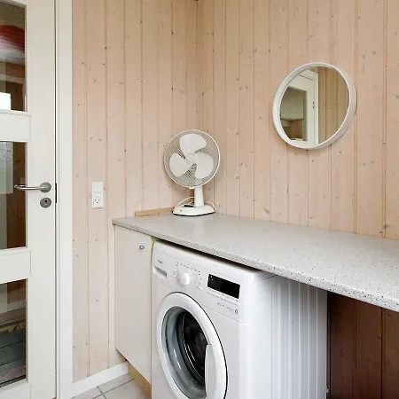 Hébergement de vacances Three-bedroom Holiday In 57 Løkken