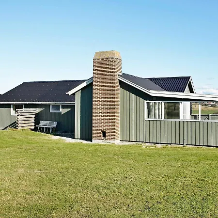 Three-bedroom Holiday In 57 Hébergement de vacances
